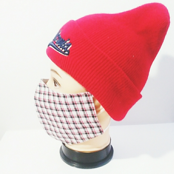 Red & Gray Grid Face Mask - Picture 5 of 7